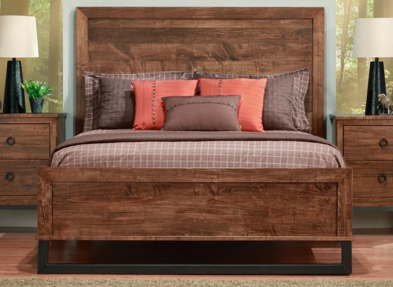 Cumberland Solid Maple Queen Bed with Low Footboard